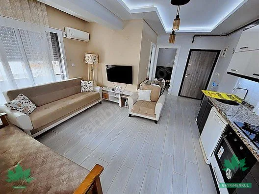Çiğli'de Merkezi Konumda Eşyalı 1+1 Kiralık Daire - küçük resim 23