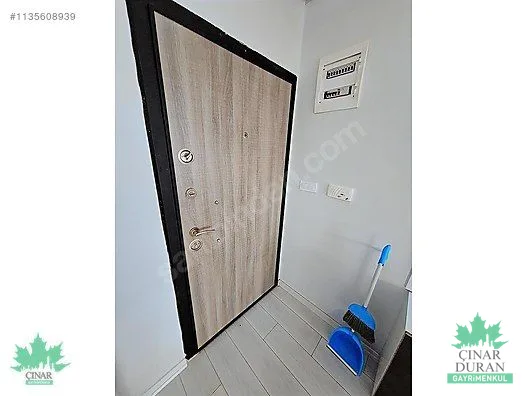 Çiğli'de Merkezi Konumda Eşyalı 1+1 Kiralık Daire - küçük resim 8