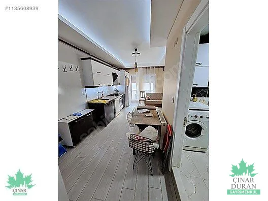 Çiğli'de Merkezi Konumda Eşyalı 1+1 Kiralık Daire - küçük resim 9