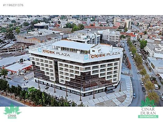 Çiçek Plaza'da Balkonlu 45 m² Kiralık Ofis — Çınar Mh., Bornova
