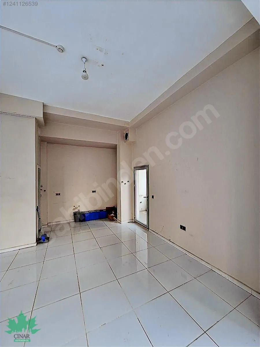Atasanayi Sitesi'ne Sınır, İki Cepheli 143 m² Kiralık İşyeri - küçük resim 20