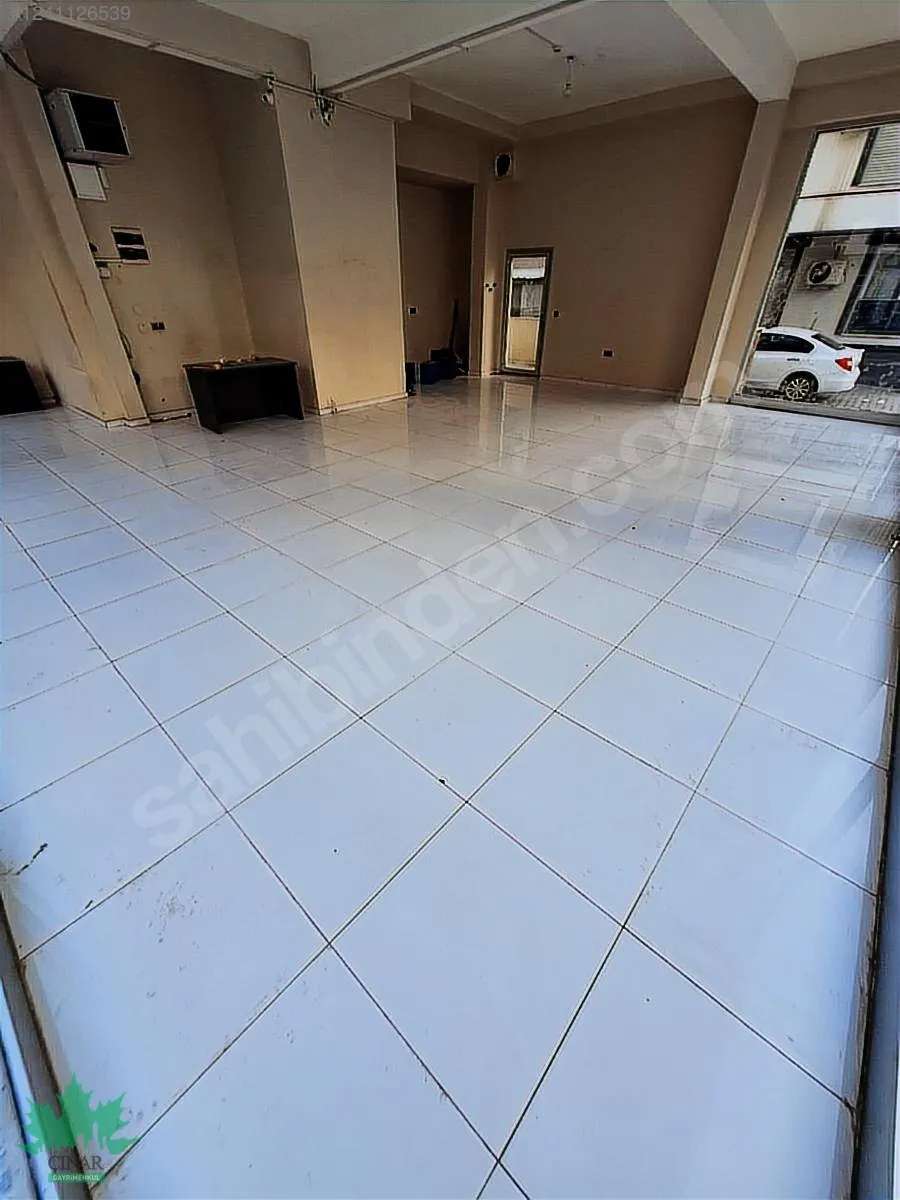 Atasanayi Sitesi'ne Sınır, İki Cepheli 143 m² Kiralık İşyeri - küçük resim 8