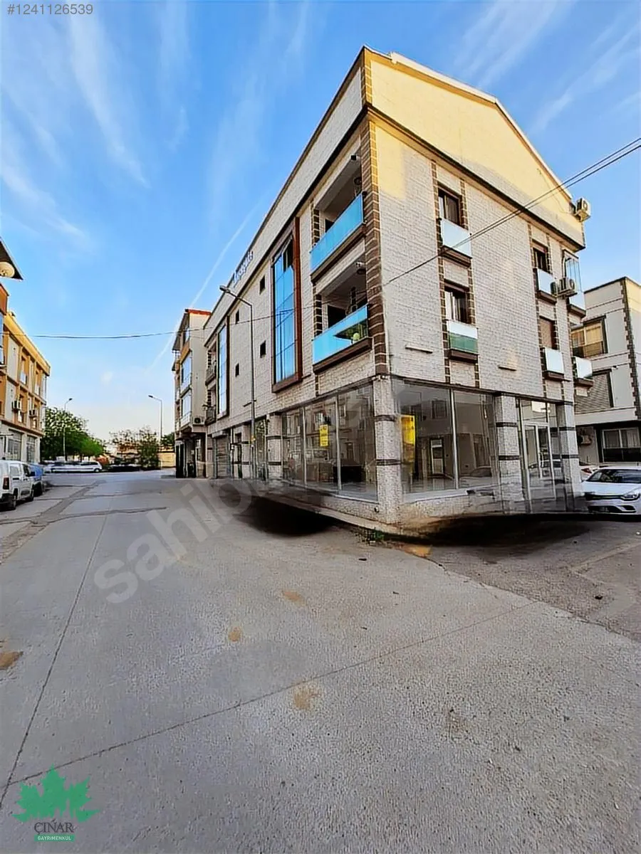 Atasanayi Sitesi'ne Sınır, İki Cepheli 143 m² Kiralık İşyeri - küçük resim 25