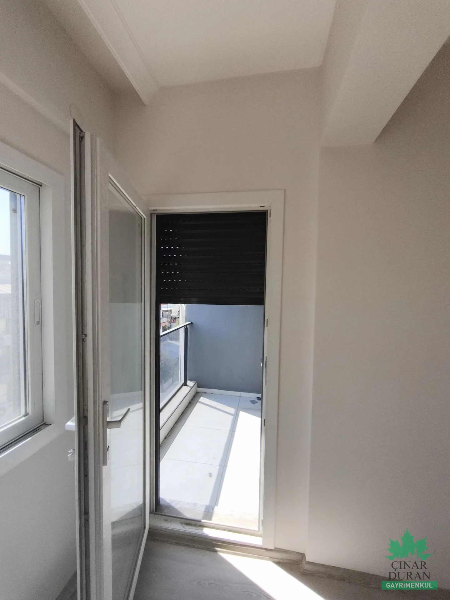 Balatçık'ta Asansörlü 2+1 105 m² Kiralık Ofis - küçük resim 12